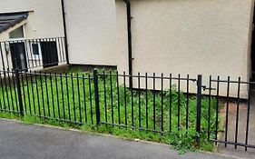 Lovely 2-Bed House In The Heart Of Woodhouse Leeds